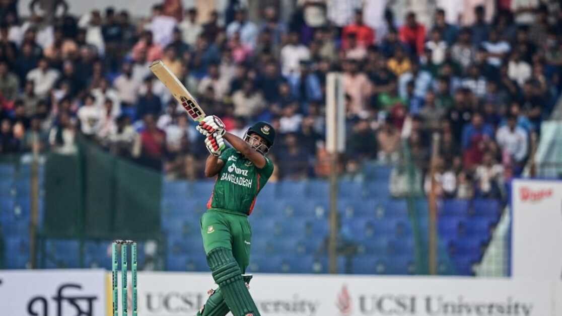 बांग्लादेश बनाम इंग्लैंड पहला टी20 लाइव स्कोर: नजमुल हुसैन शान्तो फिफ्टी ने बांग्लादेश को शीर्ष पर रखा |  क्रिकेट खबर