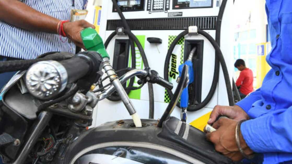 16 अप्रैल को पेट्रोल, डीजल की कीमतें: अपने शहर में कीमतों की जांच करें