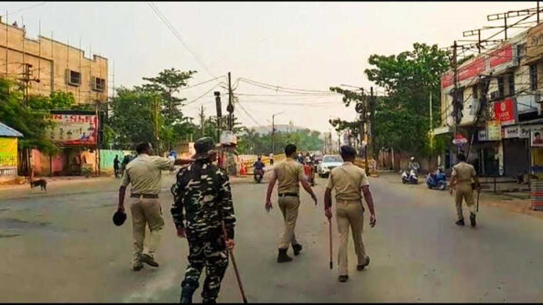 ओडिशा |  संबलपुर हिंसा में 79 गिरफ्तार;  कर्फ्यू अभी भी लागू है