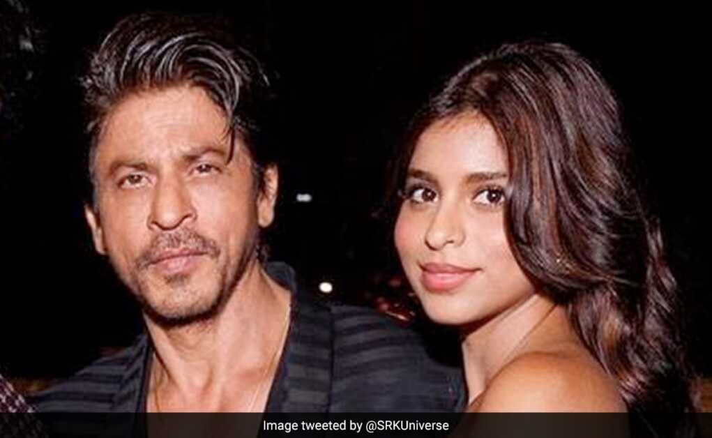 सुहाना ने मेबेलिन पर पापा शाहरुख खान की 'वेल ड्रेस्ड, वेल स्पोकन' तारीफ पर प्रतिक्रिया दी
