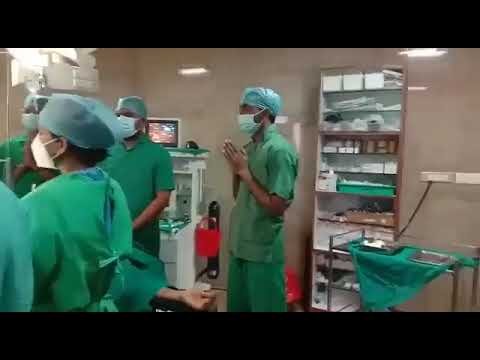 Doctors chant Dhanwantari Mantra before surgery